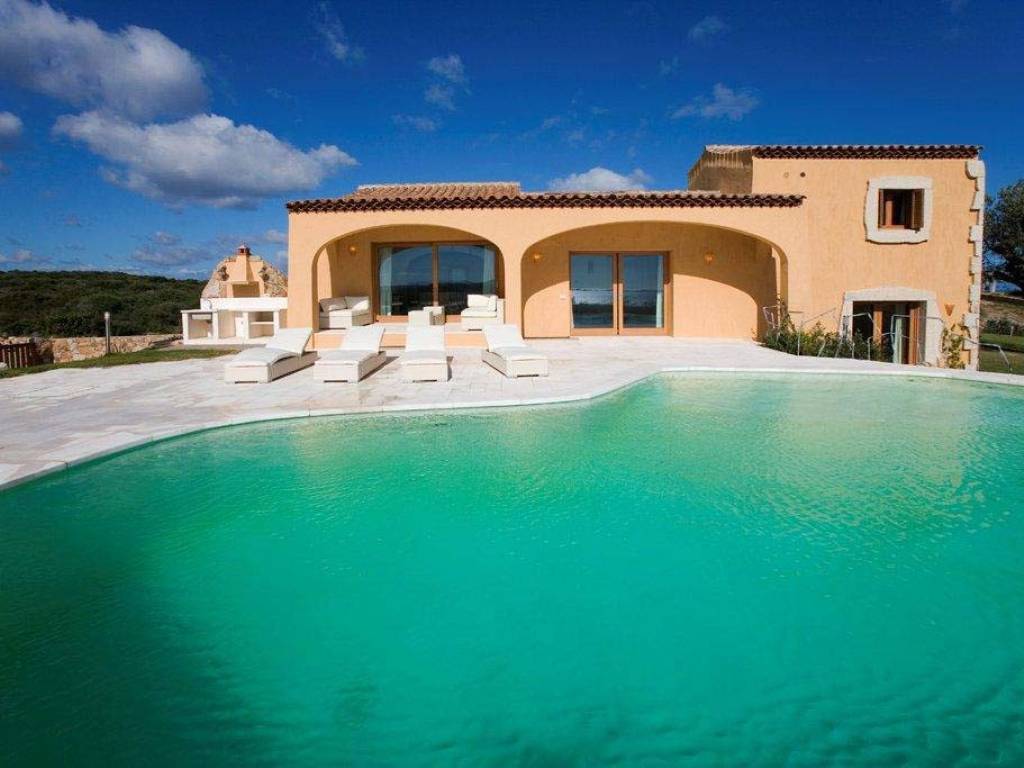 casa indipendente in vendita ad Arzachena in zona Porto Cervo