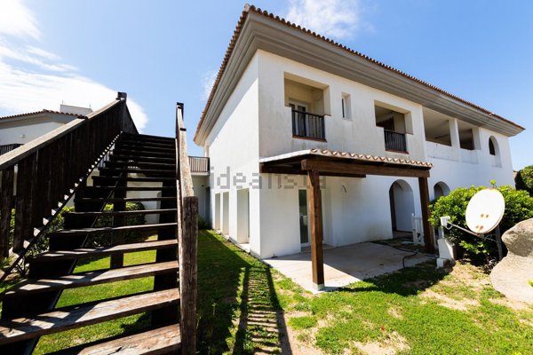 appartamento in vendita ad Arzachena in zona Porto Cervo