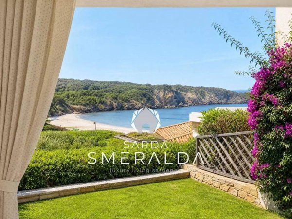 appartamento in vendita ad Arzachena in zona Porto Cervo