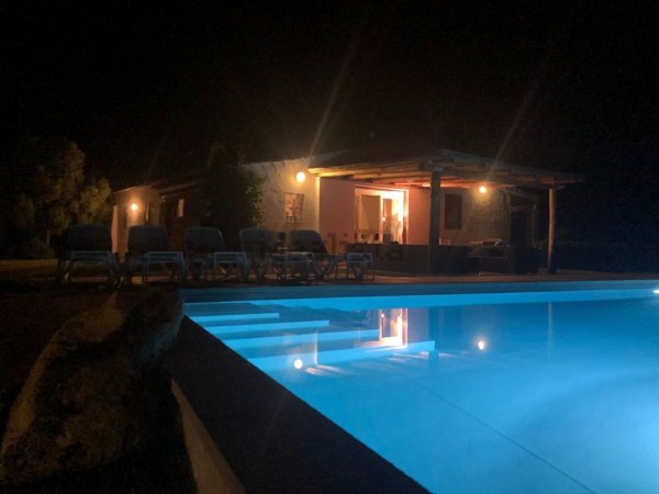 casa indipendente in vendita ad Arzachena in zona Abbiadori