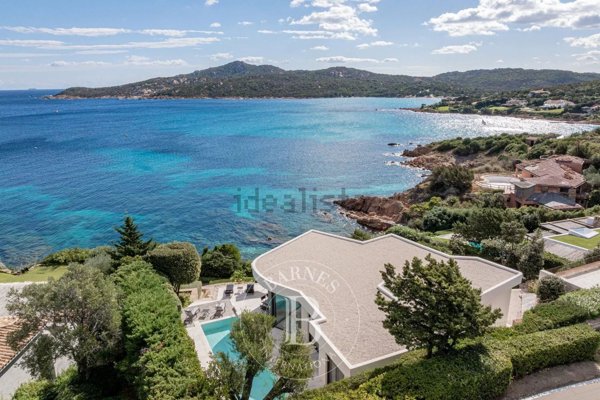 casa indipendente in vendita ad Arzachena in zona Porto Cervo