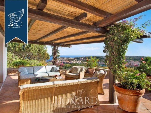 casa indipendente in vendita ad Arzachena