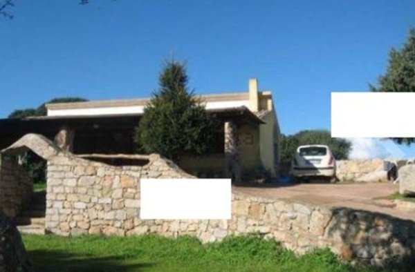 casa indipendente in vendita ad Arzachena
