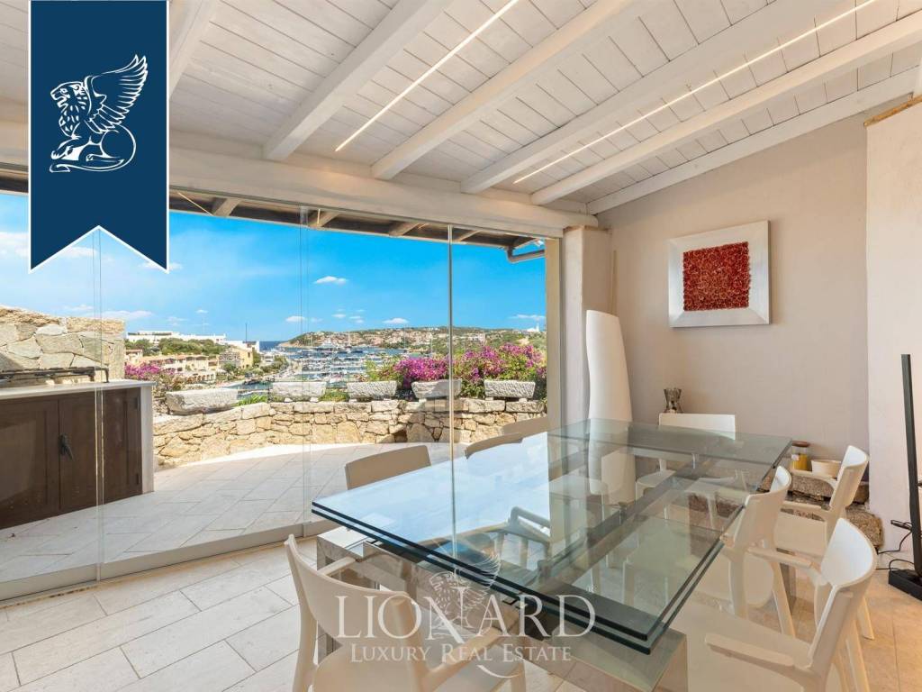 appartamento in vendita ad Arzachena in zona Porto Cervo