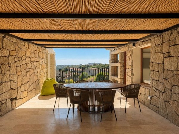 appartamento in vendita ad Arzachena in zona Porto Cervo