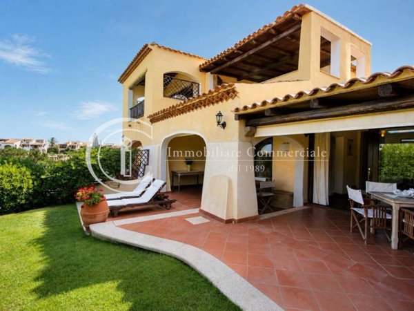 appartamento in vendita ad Arzachena