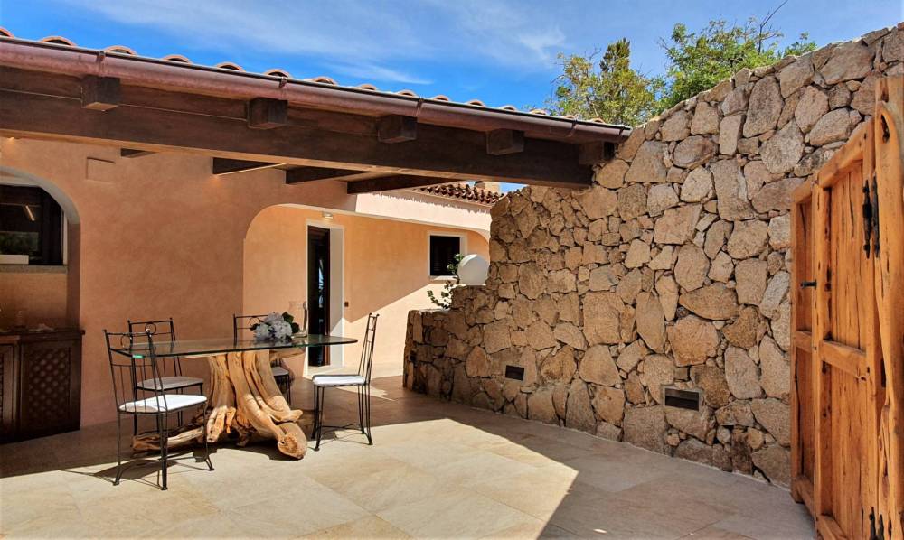 casa indipendente in vendita ad Arzachena in zona Porto Cervo