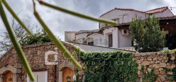 appartamento in vendita ad Arzachena
