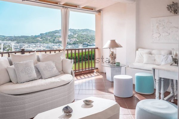 appartamento in vendita ad Arzachena in zona Porto Cervo
