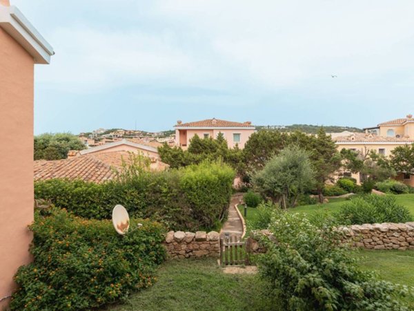 appartamento in vendita ad Arzachena in zona Porto Cervo