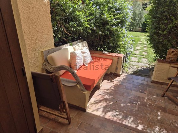 appartamento in vendita ad Arzachena in zona Cannigione