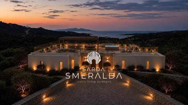 casa indipendente in vendita ad Arzachena in zona Porto Cervo