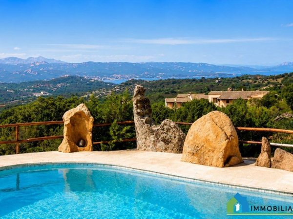 casa indipendente in vendita ad Arzachena