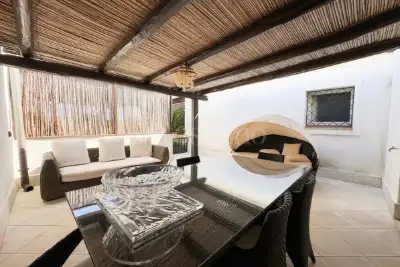 appartamento in vendita ad Arzachena in zona Porto Cervo