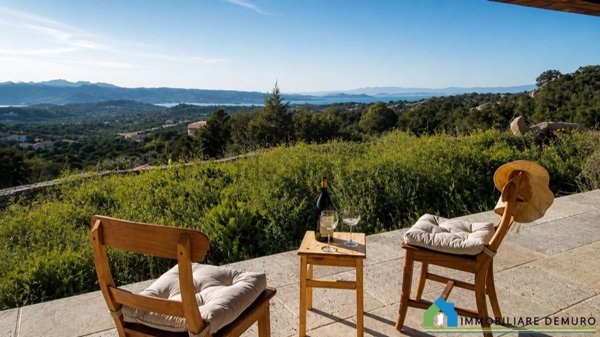 casa indipendente in vendita ad Arzachena