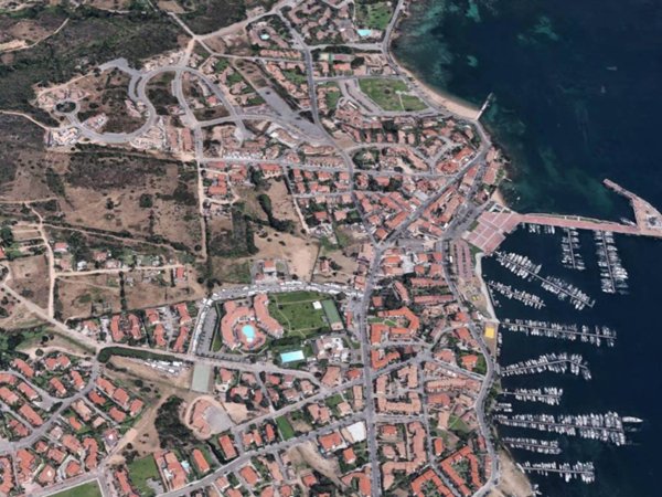 appartamento in vendita ad Arzachena in zona Cannigione