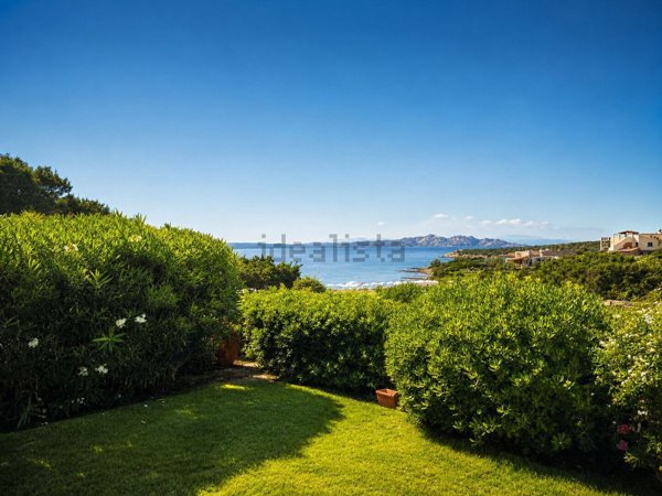 appartamento in vendita ad Arzachena in zona Porto Cervo
