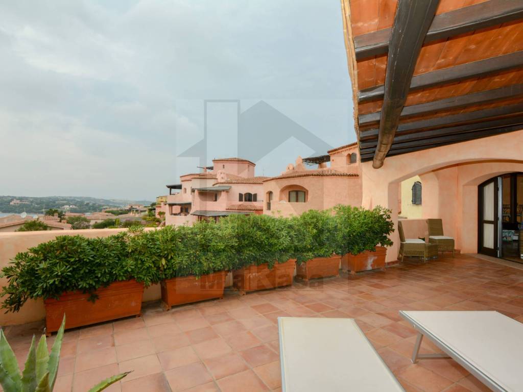 appartamento in vendita ad Arzachena in zona Porto Cervo