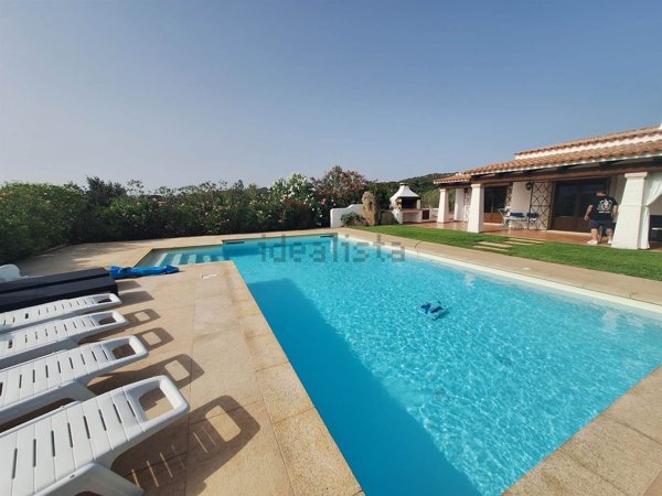 casa indipendente in vendita ad Arzachena