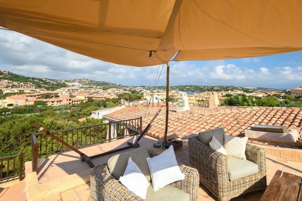 appartamento in vendita ad Arzachena in zona Porto Cervo