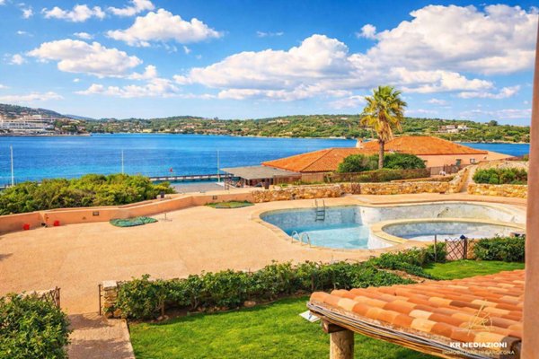 appartamento in vendita ad Arzachena in zona Porto Cervo