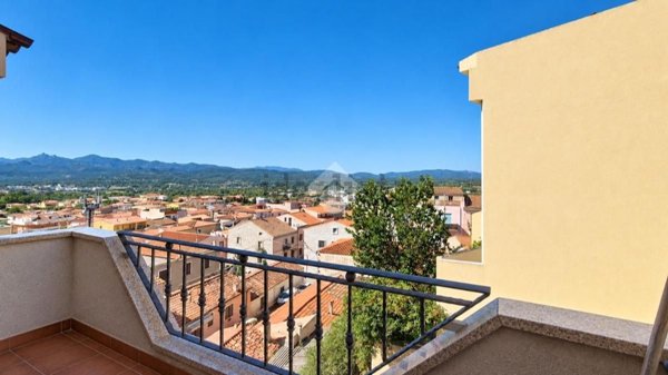 appartamento in vendita ad Arzachena