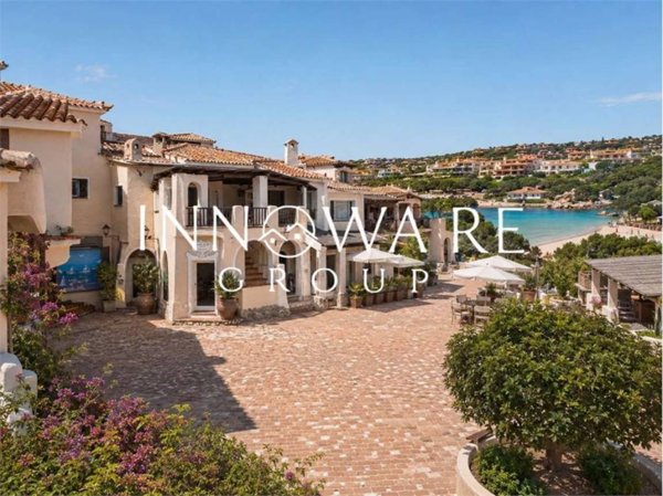 appartamento in vendita ad Arzachena in zona Porto Cervo