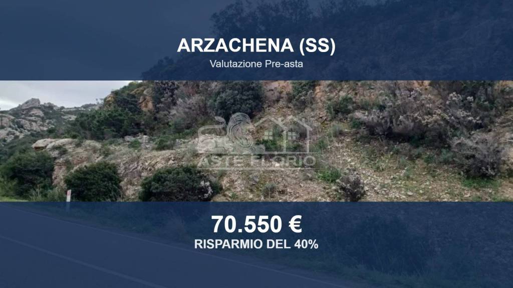 terreno in vendita ad Arzachena in zona Pantogia