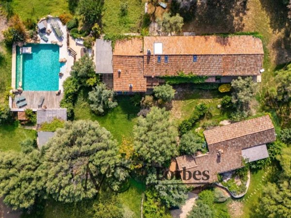 casa indipendente in vendita ad Arzachena