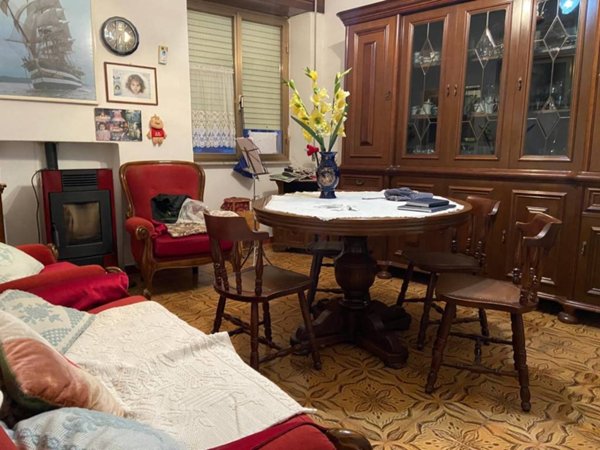 intera palazzina in vendita a Berchidda