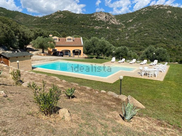 casa indipendente in vendita a Berchidda