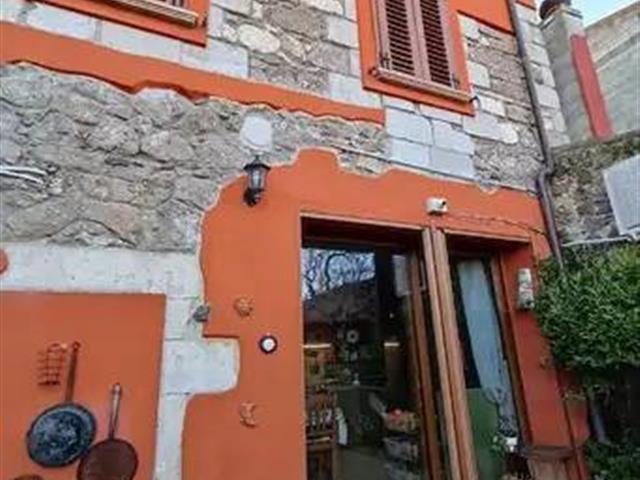 casa indipendente in vendita a Bonorva