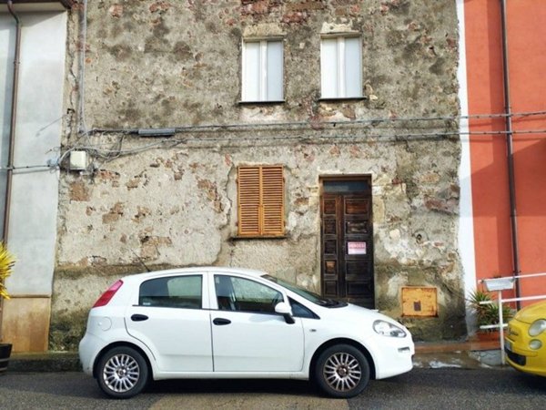 casa indipendente in vendita a Bonorva
