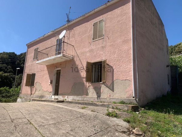 casa indipendente in vendita a Bortigiadas