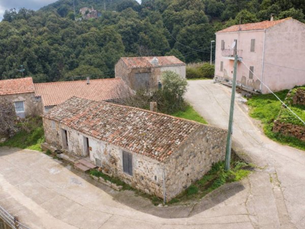 casa indipendente in vendita a Bortigiadas