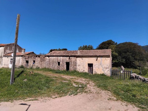 casa indipendente in vendita a Bortigiadas
