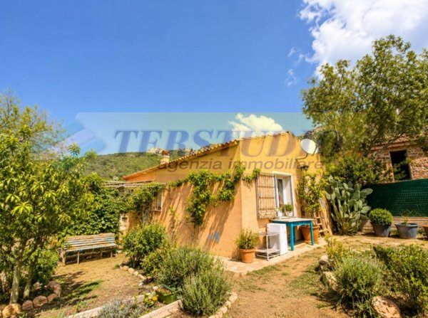 casa indipendente in vendita a Bortigiadas
