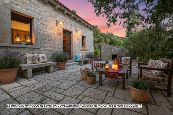 casa indipendente in vendita a Calangianus