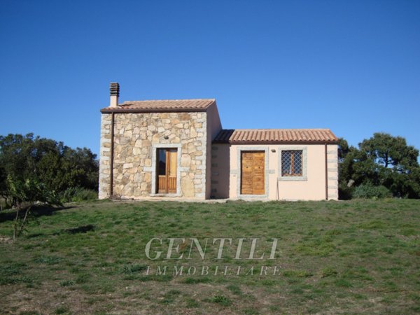 casa indipendente in vendita a Calangianus