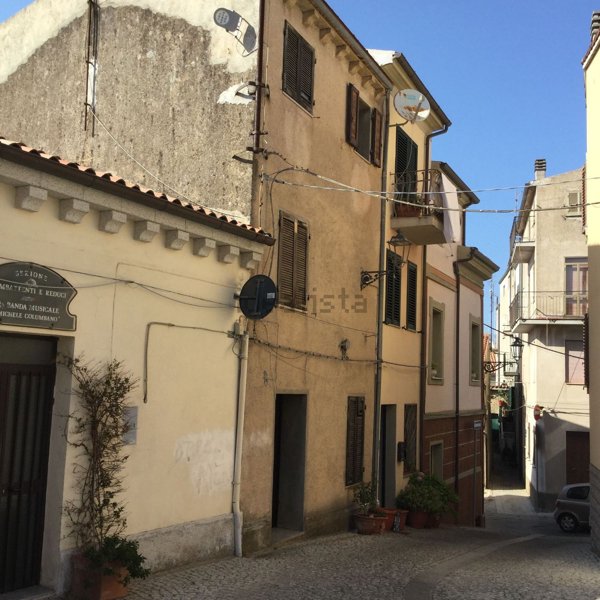 appartamento in vendita a Calangianus