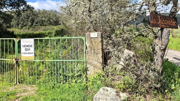 casa indipendente in vendita a Calangianus