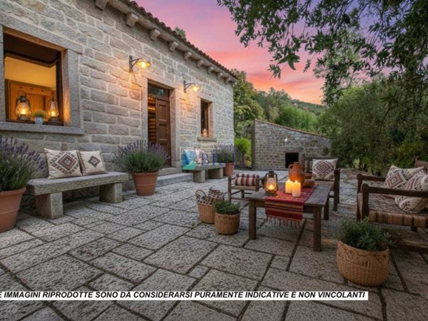 casa indipendente in vendita a Calangianus