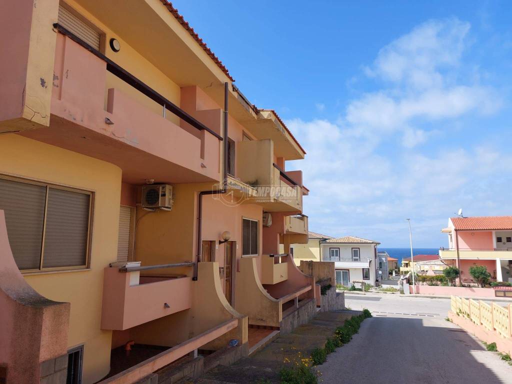 appartamento in vendita a Castelsardo in zona Lu Bagnu