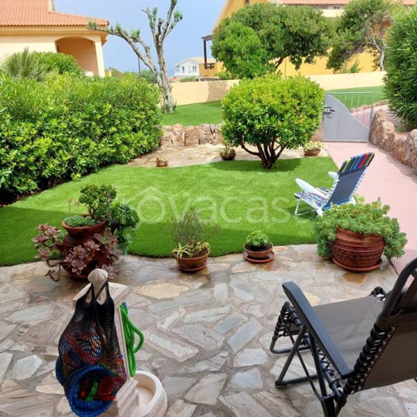 appartamento in vendita a Castelsardo in zona Lu Bagnu