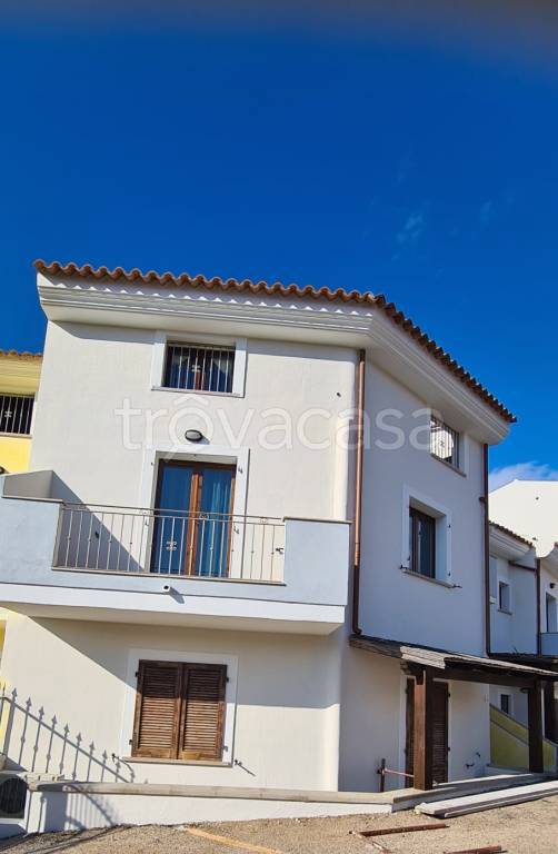 appartamento in vendita a Castelsardo in zona Lu Bagnu