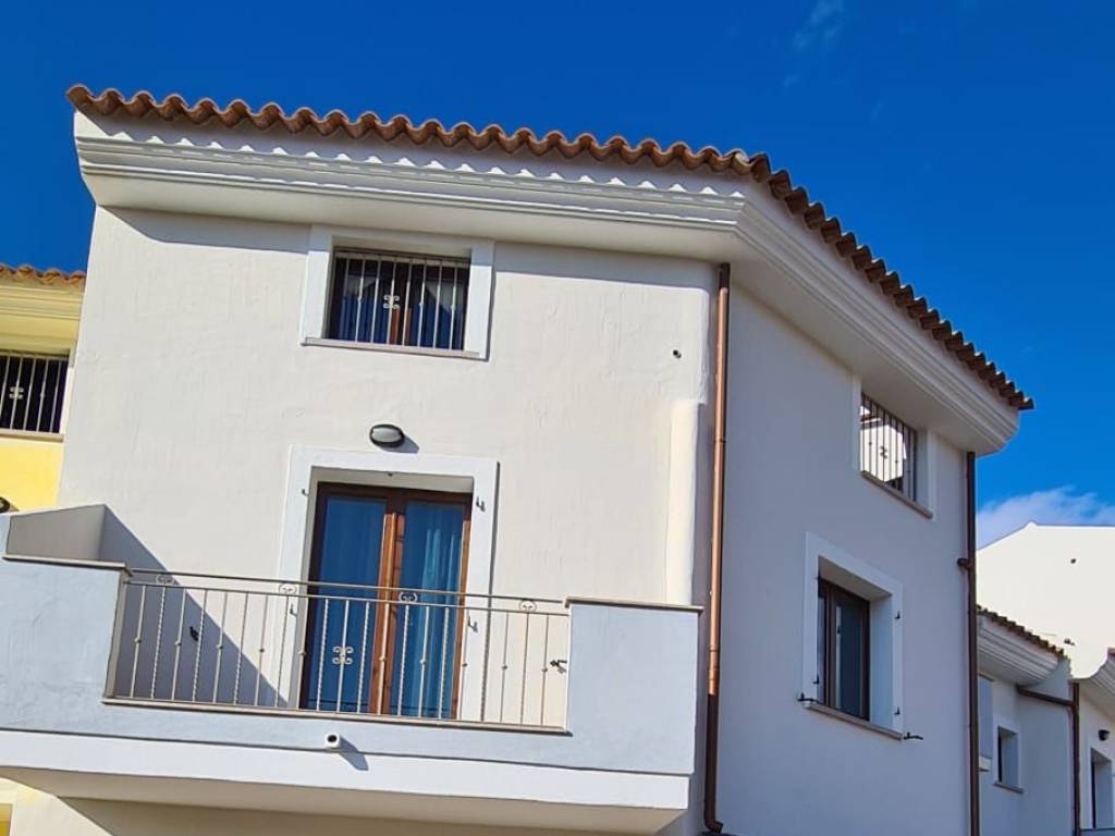 appartamento in vendita a Castelsardo in zona Lu Bagnu