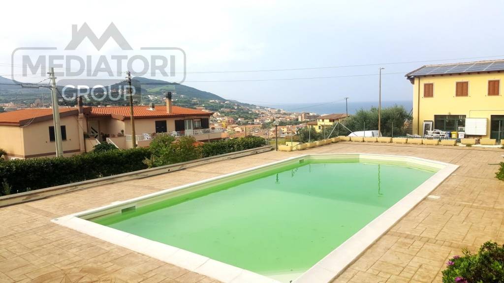 appartamento in vendita a Castelsardo in zona Lu Bagnu