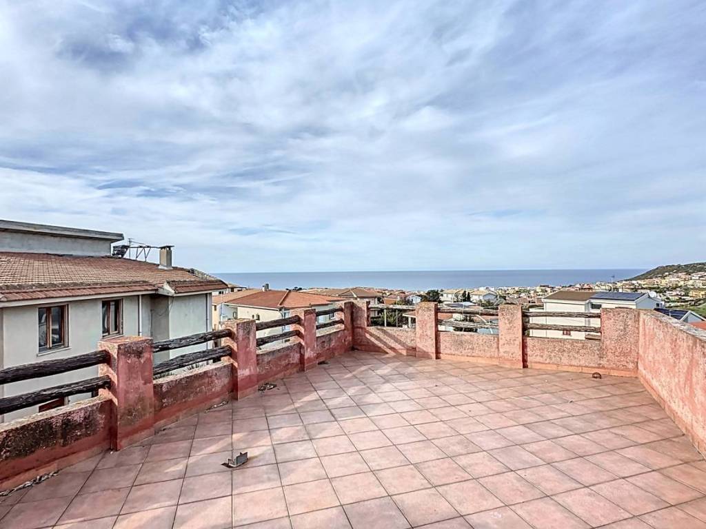 casa indipendente in vendita a Castelsardo in zona Lu Bagnu