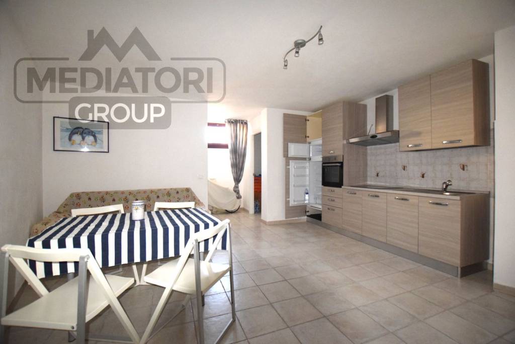 appartamento in vendita a Castelsardo in zona Lu Bagnu