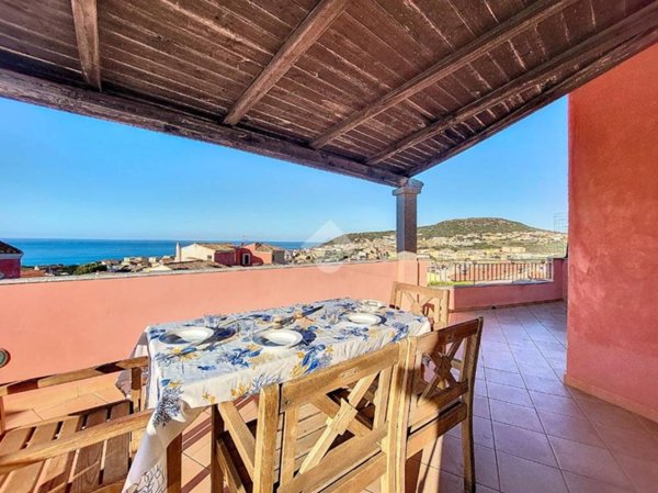appartamento in vendita a Castelsardo in zona Lu Bagnu